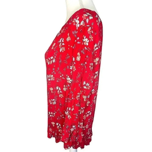 Gap‎ Women’s Small Red Floral Blouse with Ruffle Trim Soft And Flowy - Picture 2 of 4